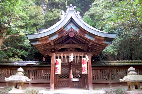 白山神社